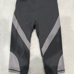 VSX sport athletic capri leggings